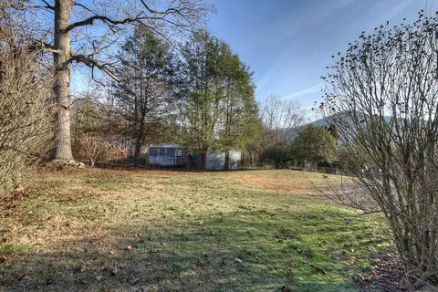 Exterior - 108 Mountain View Circle Hampton Tn 37658, Hampton, TN 37658 photo 9 of 15