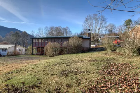 Exterior - 108 Mountain View Circle Hampton Tn 37658, Hampton, TN 37658 photo 10 of 15