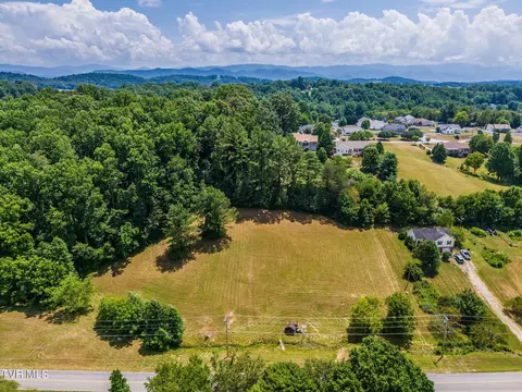 195 Hall Road Jonesborough Tn 37659, Jonesborough, TN 37659