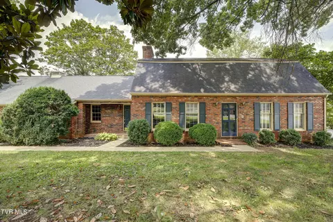 301 Coralwood Drive Kingsport Tn 37663, Kingsport, TN 37663