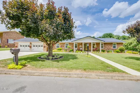 2301 Eagle Drive Elizabethton Tn 37643, Elizabethton, TN 37643