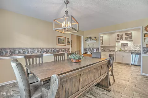 320 Appian Way Greeneville Tn 37745, Greeneville, TN 37745 photo 9