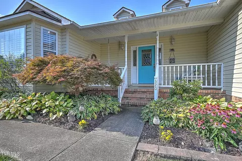320 Appian Way Greeneville Tn 37745, Greeneville, TN 37745 photo 2