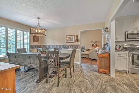 320 Appian Way Greeneville Tn 37745, Greeneville, TN 37745 photo 10