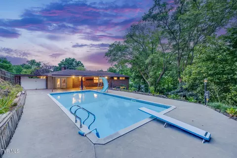 2104 Tilson Hill Road Kingsport Tn 37660, Kingsport, TN 37660