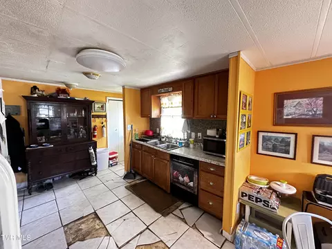 667 Spring Hill Road Cedar Bluff Va 24609, Cedar Bluff, VA 24609 photo 5
