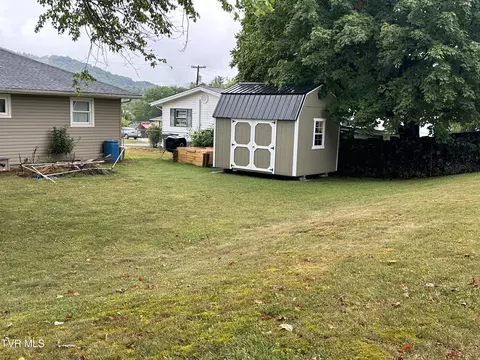 113 Walnut Road Bristol Tn 37620, Bristol, TN 37620 photo 5