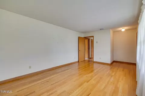 610 Hazel Street Johnson City Tn 37604, Johnson City, TN 37604 photo 8