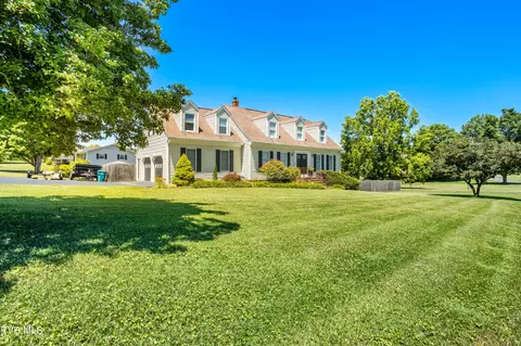 19392 Mccray Drive Abingdon Va 24211, Abingdon, VA 24211 photo 4