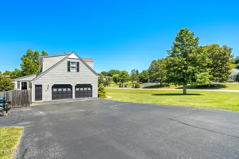 19392 Mccray Drive Abingdon Va 24211, Abingdon, VA 24211 photo 5