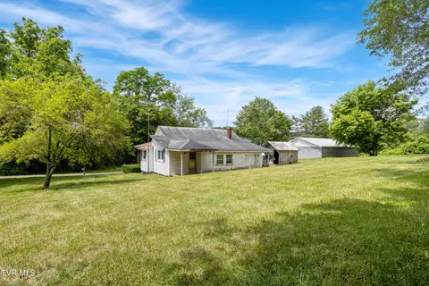 331 Magnolia Drive Glade Spring Va 24340, Glade Spring, VA 24340 photo 5
