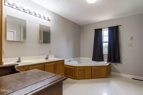 3475 Ottway Road Greeneville Tn 37745, Greeneville, TN 37745 photo 27