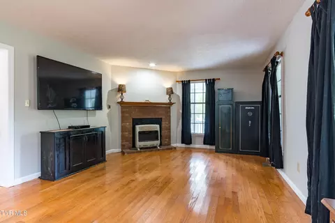 3475 Ottway Road Greeneville Tn 37745, Greeneville, TN 37745 photo 12