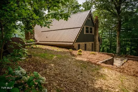 Exterior - 136 Stevens Lane Hampton Tn 37658, Hampton, TN 37658 photo 19 of 22