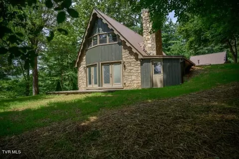 136 Stevens Lane Hampton Tn 37658, Hampton, TN 37658