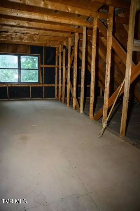 Bedroom - 136 Stevens Lane Hampton Tn 37658, Hampton, TN 37658 photo 13 of 15