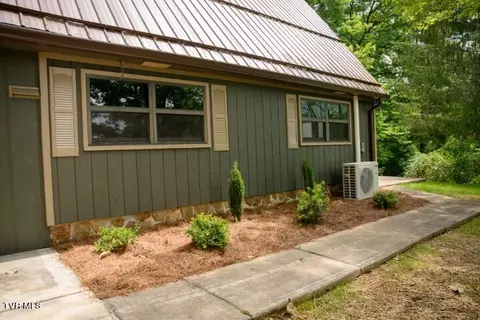 Exterior - 136 Stevens Lane Hampton Tn 37658, Hampton, TN 37658 photo 16 of 22