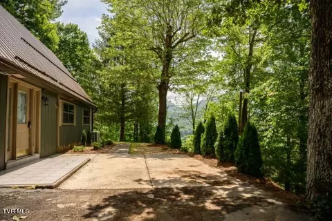 Exterior - 136 Stevens Lane Hampton Tn 37658, Hampton, TN 37658 photo 8 of 22