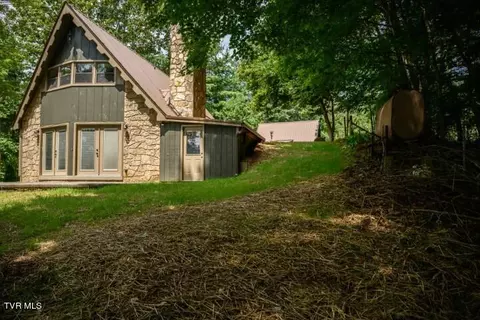 Exterior - 136 Stevens Lane Hampton Tn 37658, Hampton, TN 37658 photo 3 of 22