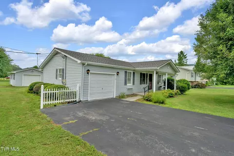 158 El Bowers Road Road Elizabethton Tn 37643, Elizabethton, TN 37643