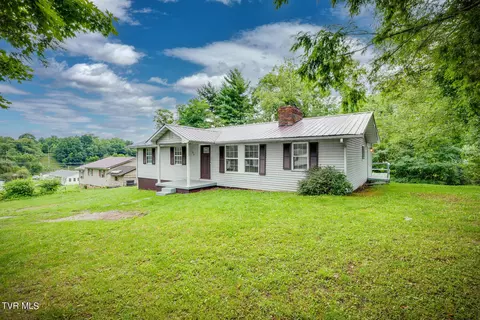103 Whites Subdv Road Cedar Bluff Va 24609, Cedar Bluff, VA 24609