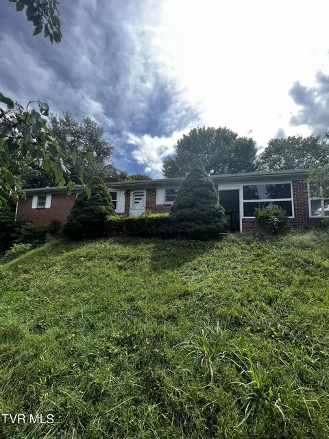 223 N Hawkins Street Rogersville Tn 37857, Rogersville, TN 37857