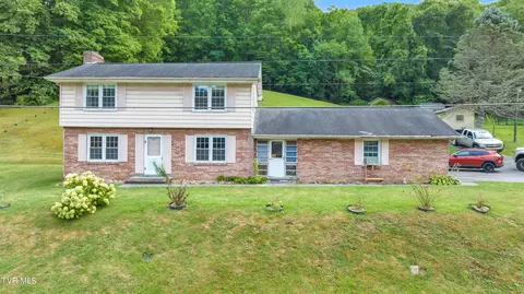 1733 SW Main Avenue Norton Va 24273, Norton, VA 24273