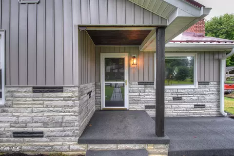 638 First Avenue Hampton Tn 37658, Hampton, TN 37658 photo 7