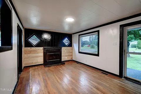 638 First Avenue Hampton Tn 37658, Hampton, TN 37658 photo 9