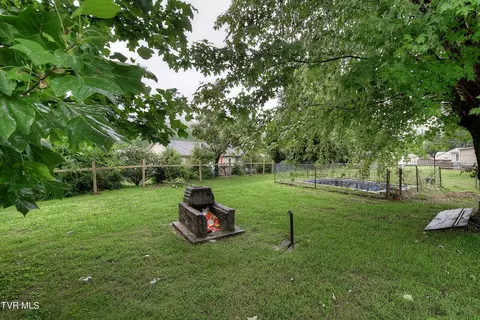 638 First Avenue Hampton Tn 37658, Hampton, TN 37658 photo 30