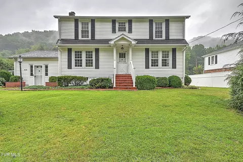 433 Indian Creek Road Cedar Bluff Va 24609, Cedar Bluff, VA 24609