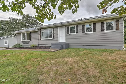 1332 Mcgregor Drive Kingsport Tn 37660, Kingsport, TN 37660