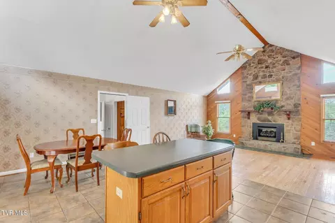 110 Carter Drive Erwin Tn 37650, Erwin, TN 37650 photo 25
