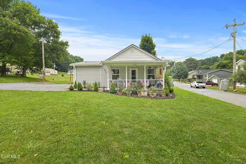 1128 Bluefield Avenue Elizabethton Tn 37643, Elizabethton, TN 37643