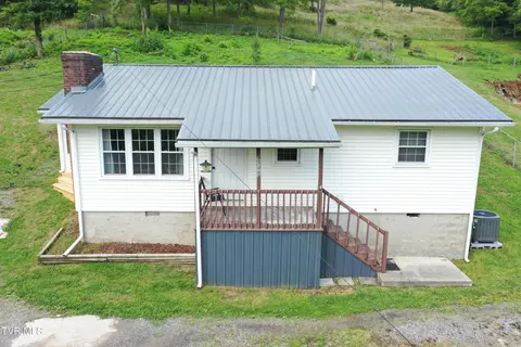 78 Pineview Drive Honaker Va 24260, Honaker, VA 24260