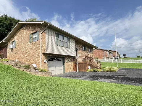 Exterior - 117 Carolyn Avenue Fall Branch Tn 37656, Fall Branch, TN 37656 photo 6 of 19