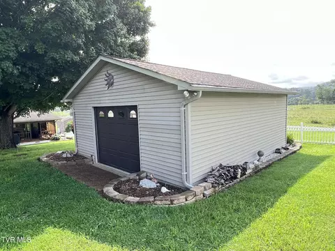 Other - 117 Carolyn Avenue Fall Branch Tn 37656, Fall Branch, TN 37656 photo 3 of 19