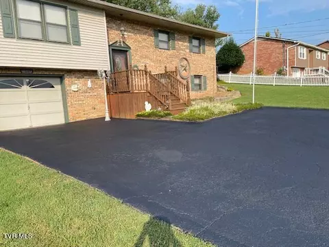 Exterior - 117 Carolyn Avenue Fall Branch Tn 37656, Fall Branch, TN 37656 photo 19 of 19