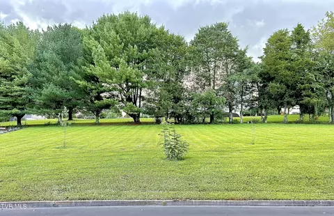 1200 Fiddlers Way Kingsport Tn 37664, Kingsport, TN 37664
