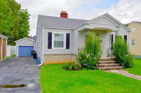 413 Washington Avenue Elizabethton Tn 37643, Elizabethton, TN 37643