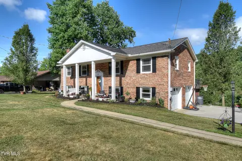3812 Thornton Drive Kingsport Tn 37664, Kingsport, TN 37664