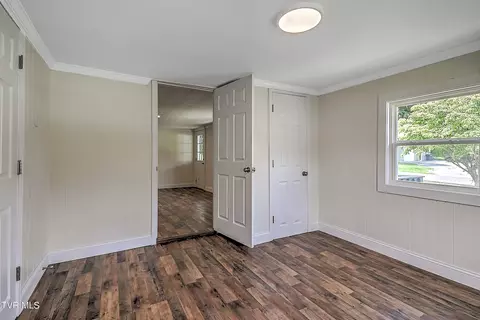 Bedroom - 209 Mountain View Drive Hampton Tn 37658, Hampton, TN 37658 photo 3 of 5