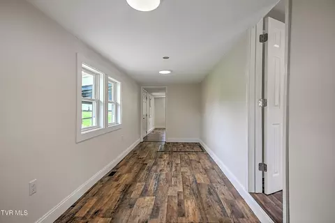 Entry Way - 209 Mountain View Drive Hampton Tn 37658, Hampton, TN 37658 photo 2 of 2