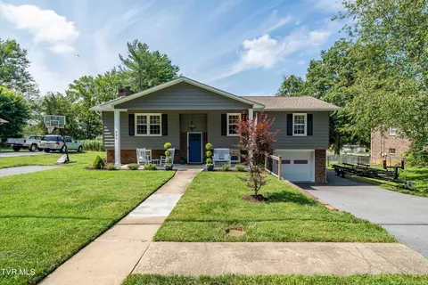 241 Nelson Avenue Piney Flats Tn 37686, Piney Flats, TN 37686