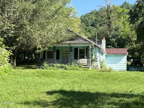 159 Oliver Hollow Road Hampton Tn 37658, Hampton, TN 37658