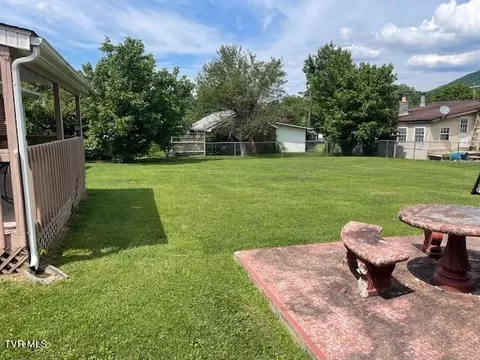 106 Parsley Street Erwin Tn 37650, Erwin, TN 37650 photo 11