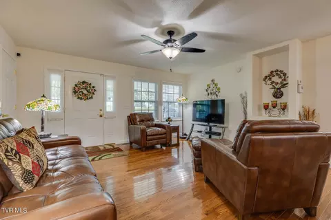 186 Kincheloe Road Fall Branch Tn 37656, Fall Branch, TN 37656 photo 5
