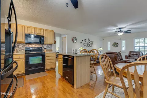 186 Kincheloe Road Fall Branch Tn 37656, Fall Branch, TN 37656 photo 8