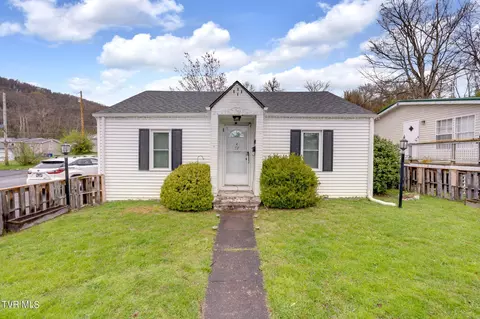 1005 Siam Road Elizabethton Tn 37643, Elizabethton, TN 37643