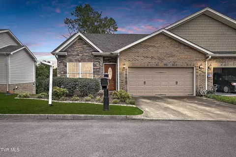 5233 Pioneer Place Kingsport Tn 37664, Kingsport, TN 37664
